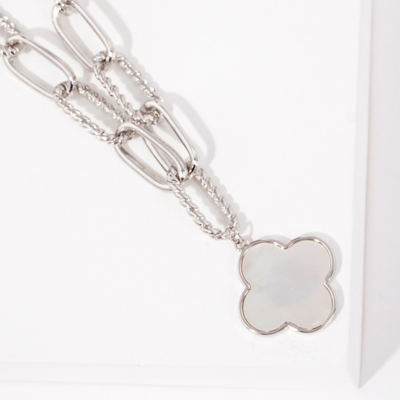 White Gold Mother of Pearl Quatrefoil Pendant Necklace - Picture 2 of 3